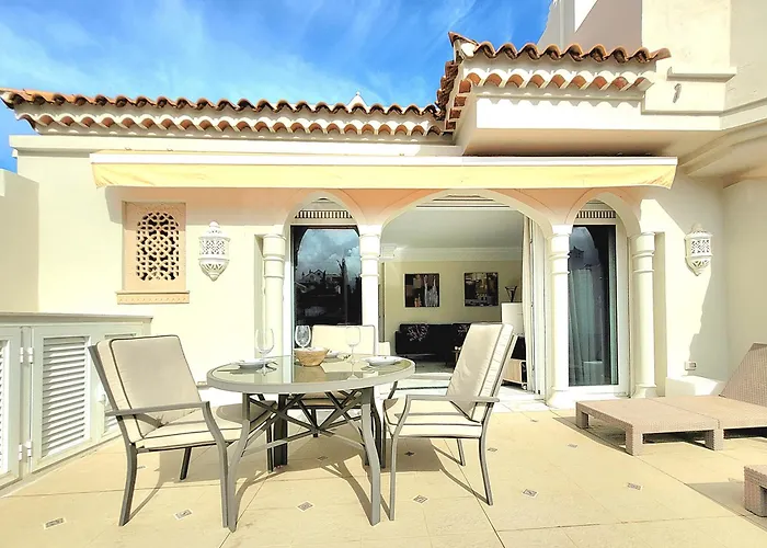 Parque Lotos Lägenhet